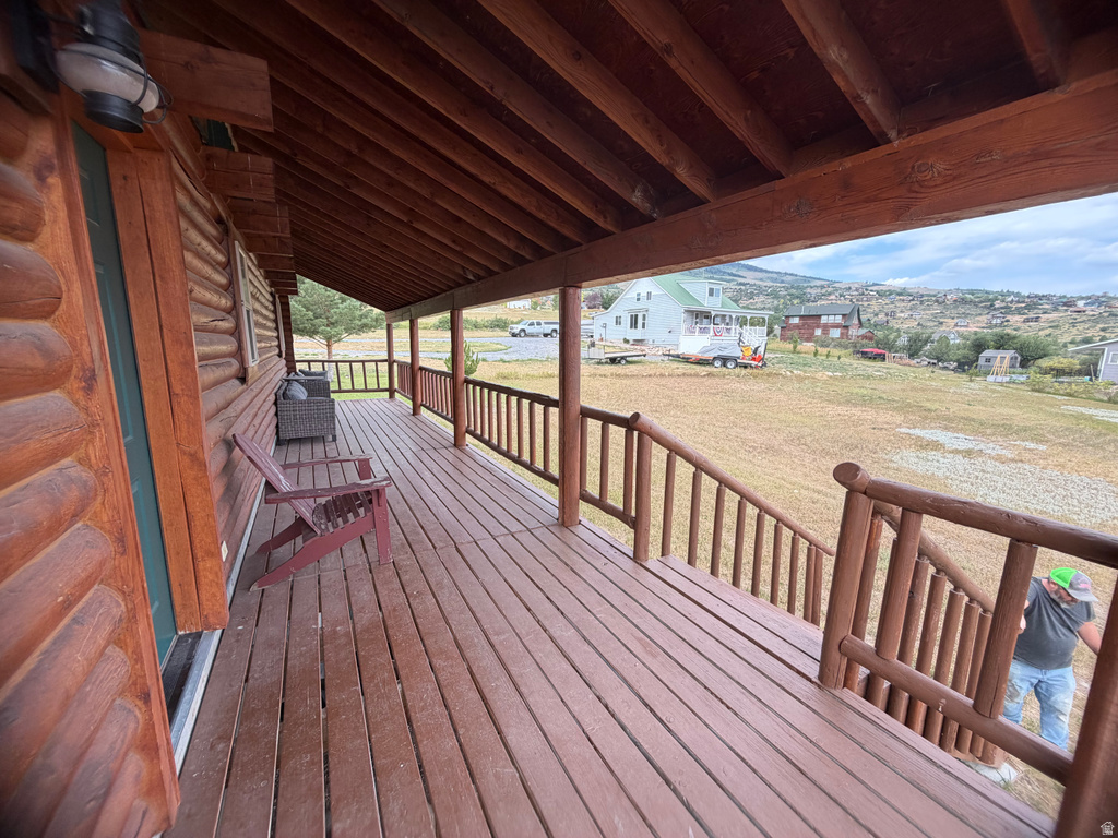 358 MAPLE DR photo 4