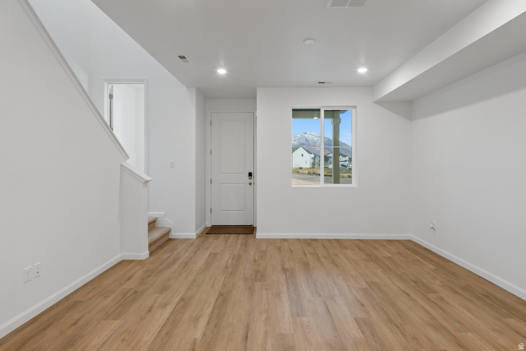 1304 E 1670 N photo 3
