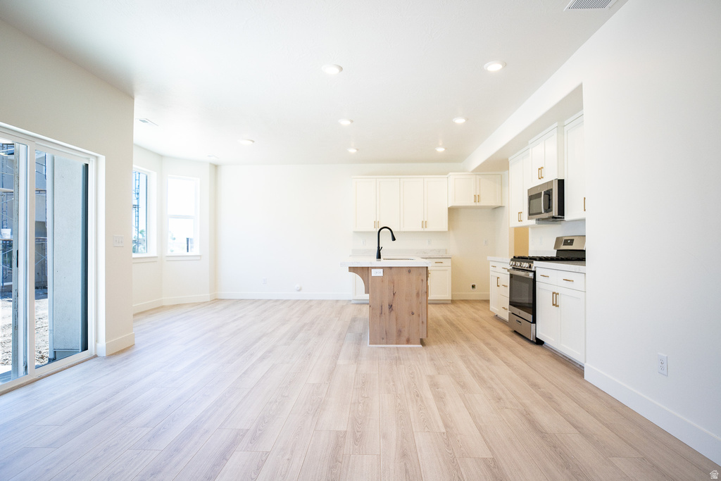 571 W 1775 N photo 4