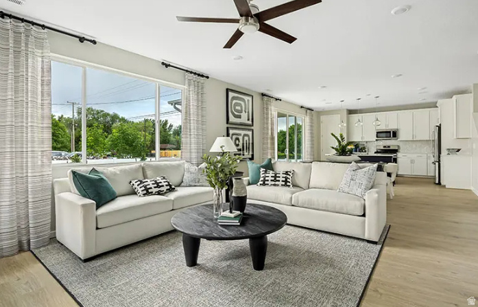 2269 W 1130 N photo 4