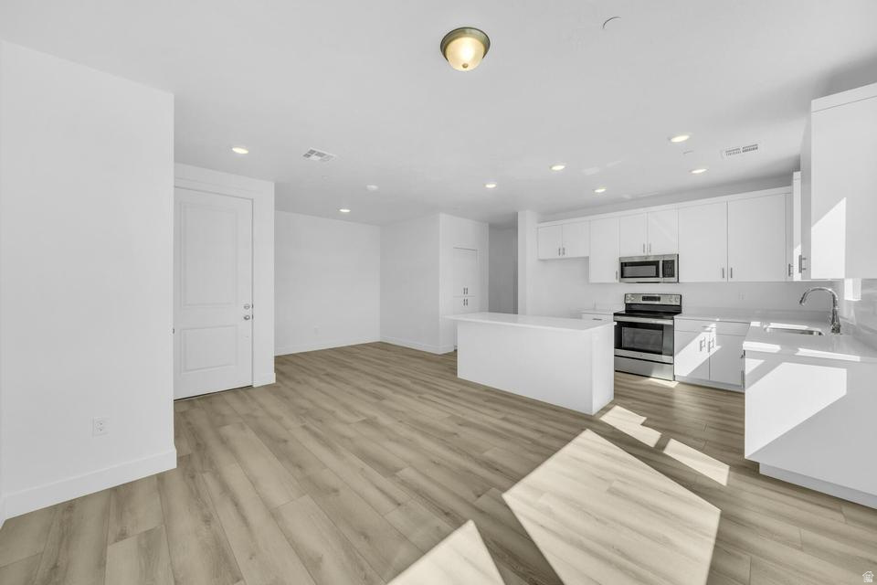 5599 S CARNELIAN PKWY photo 3