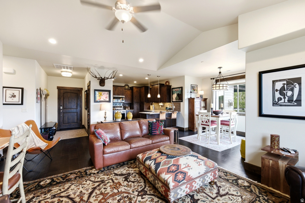 1195 W BLACK ROCK TRL photo 3