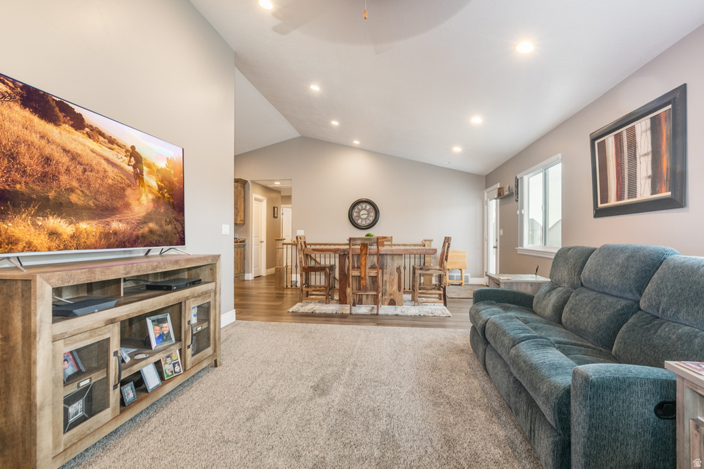 1403 N PROVIDENCE WAY photo 4