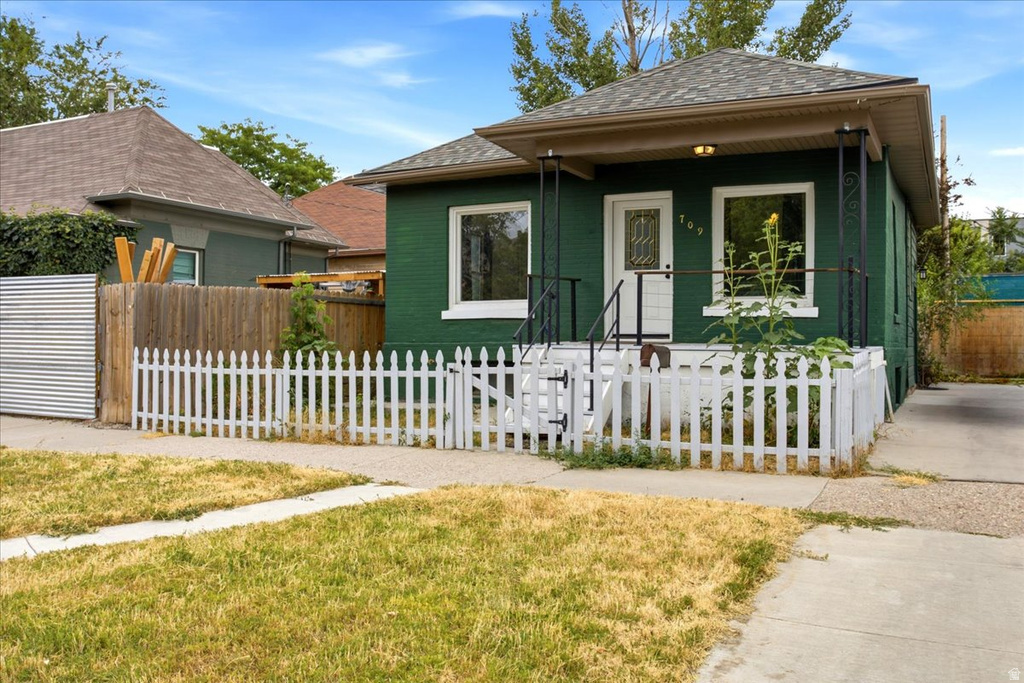 709 W 400 N photo 2