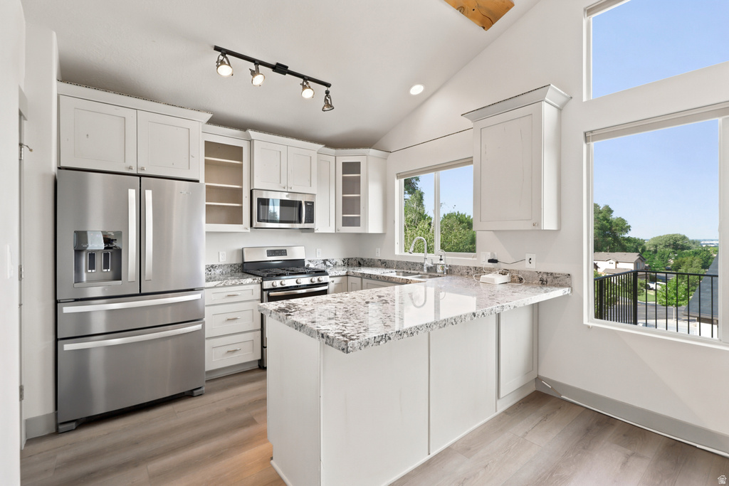 1126 E BENCHVIEW DR photo 5