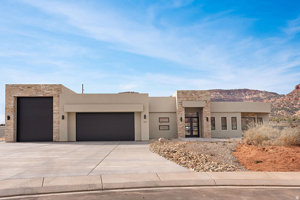 335 S TALA CIR, Kanab