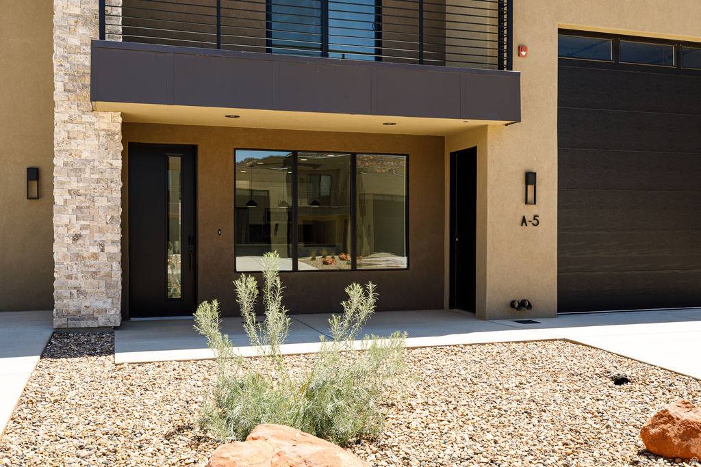 425 W MOMORI CIR photo 4