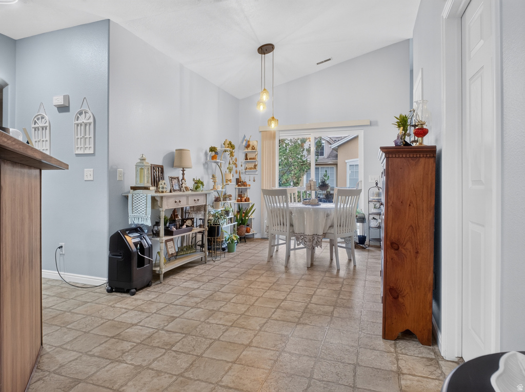 1607 W 110 N photo 3