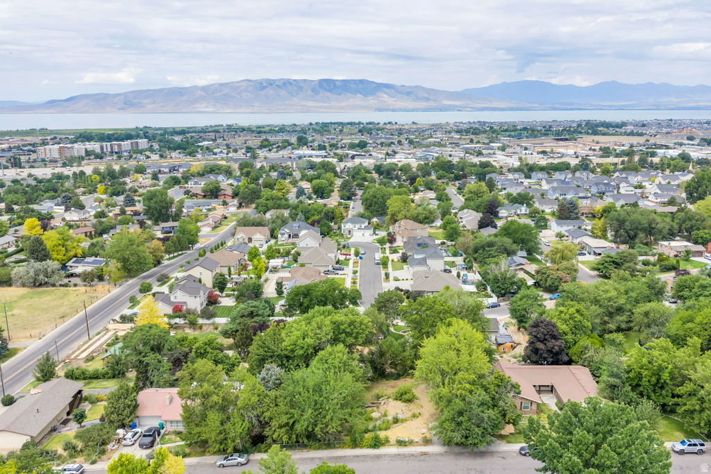 View photos for 560 S 880 W 560 S 880 W