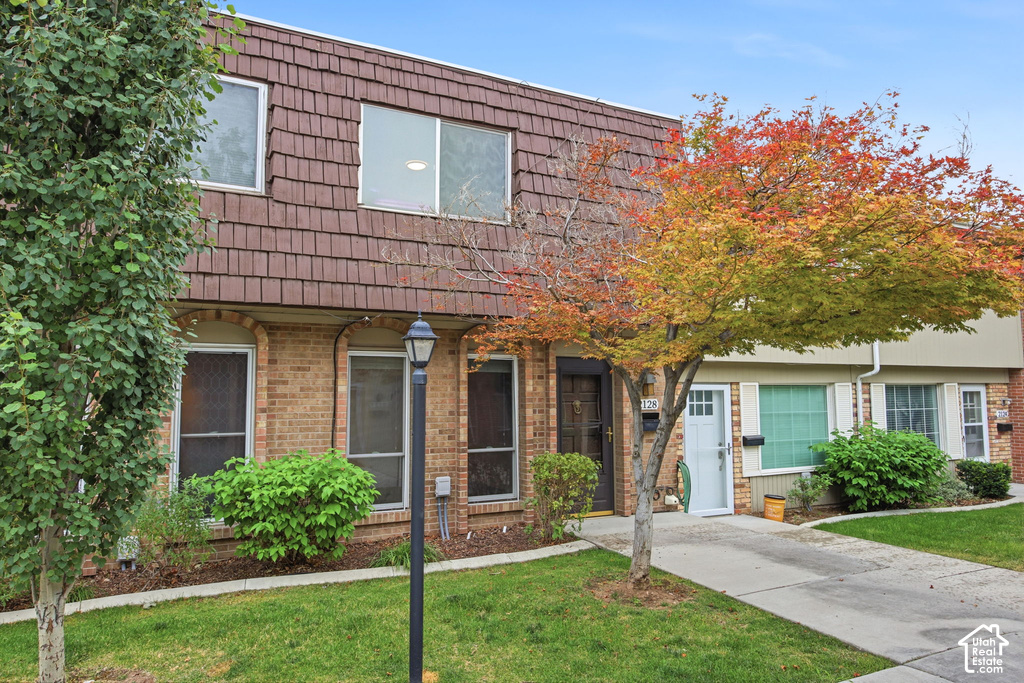 2128 E GEORGETOWN photo 5