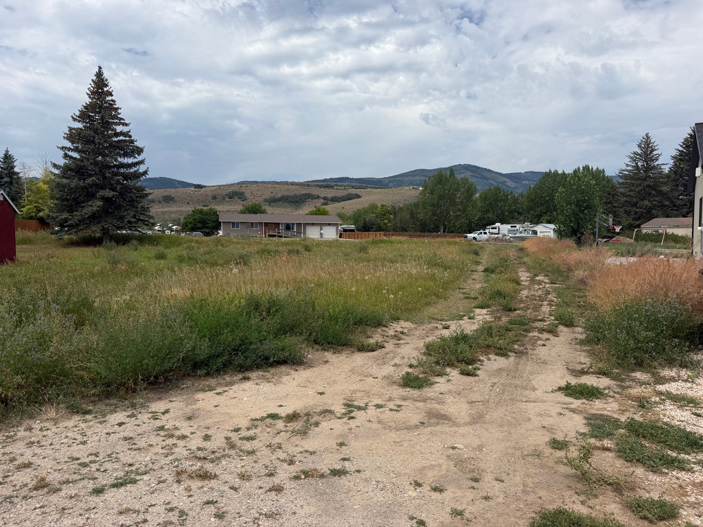 View photos for 411 N Sunrise Dr 411 N Sunrise Dr