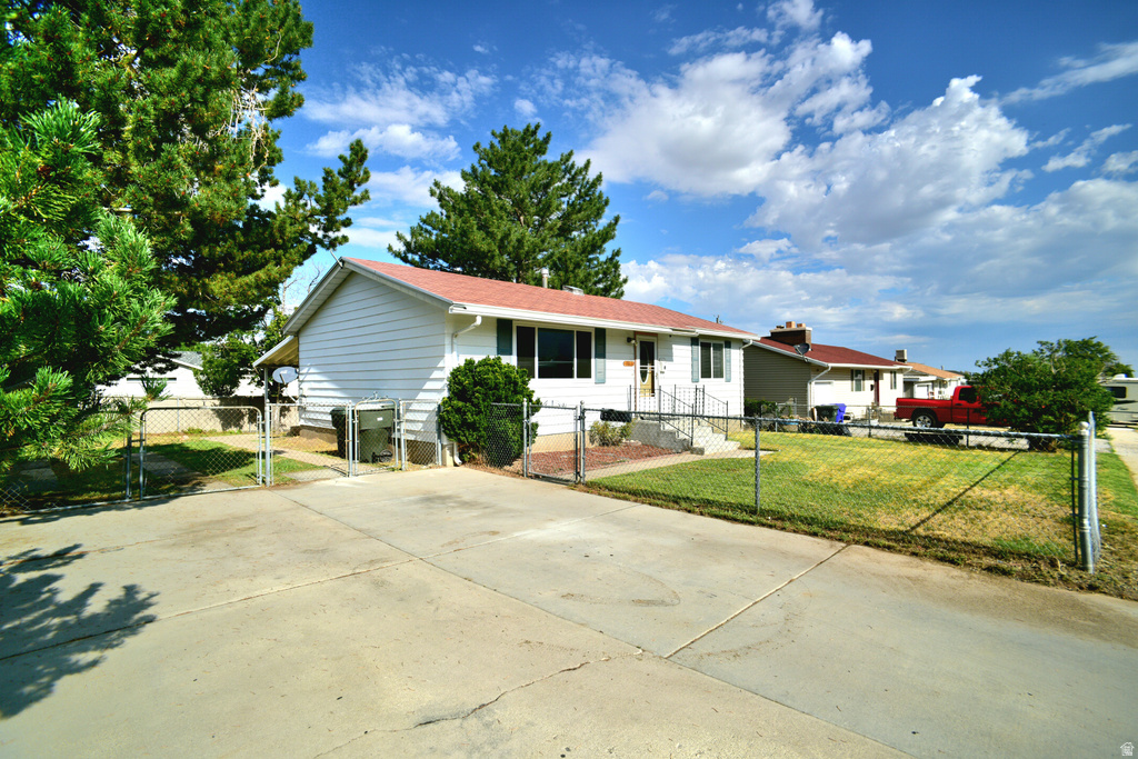367 OVERLAND RD photo 2