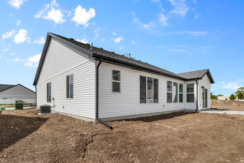 642 W 760 N photo 2