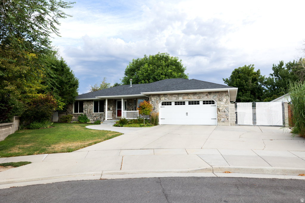 5939 S NOBLE OAKS CIR photo 2
