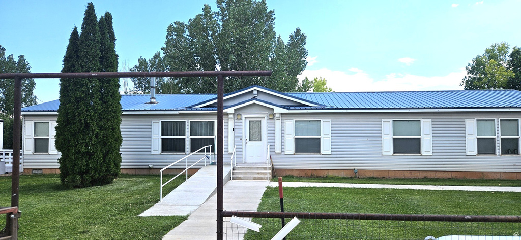 2113 W 8900 N AVE photo 2