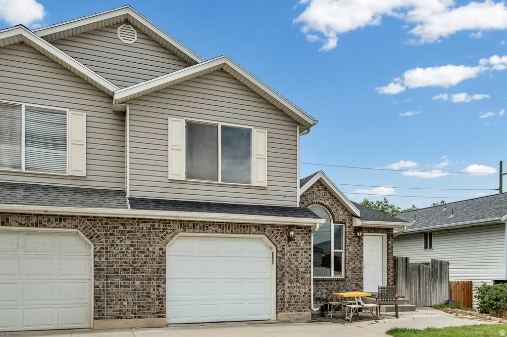 591 N 1120 E photo 4