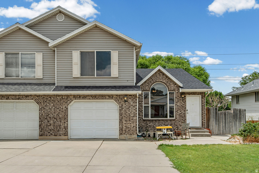 591 N 1120 E photo 3