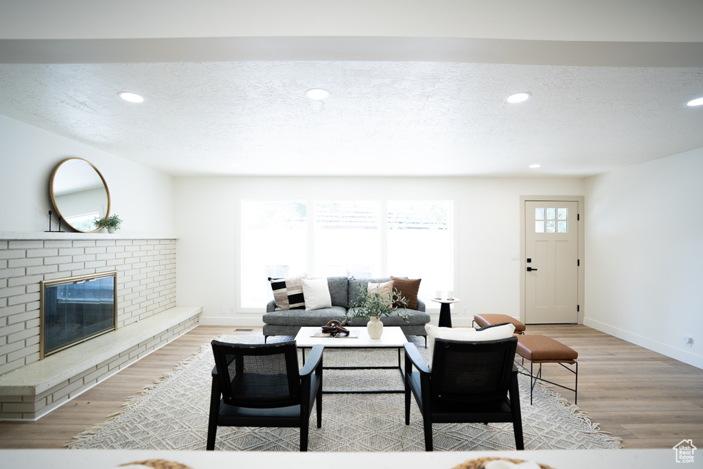 1211 E BREKENRIDGE DR photo 4