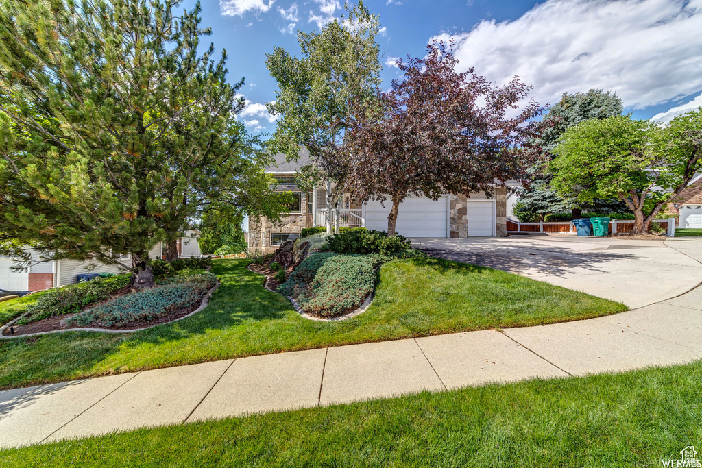 1273 E GRAYSON S CT photo 5
