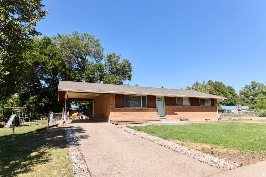 335 N 750 E photo 2