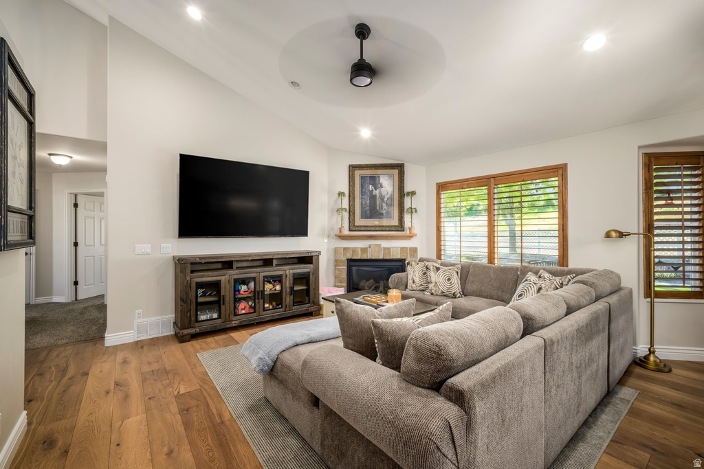 2397 N 1560 W photo 4