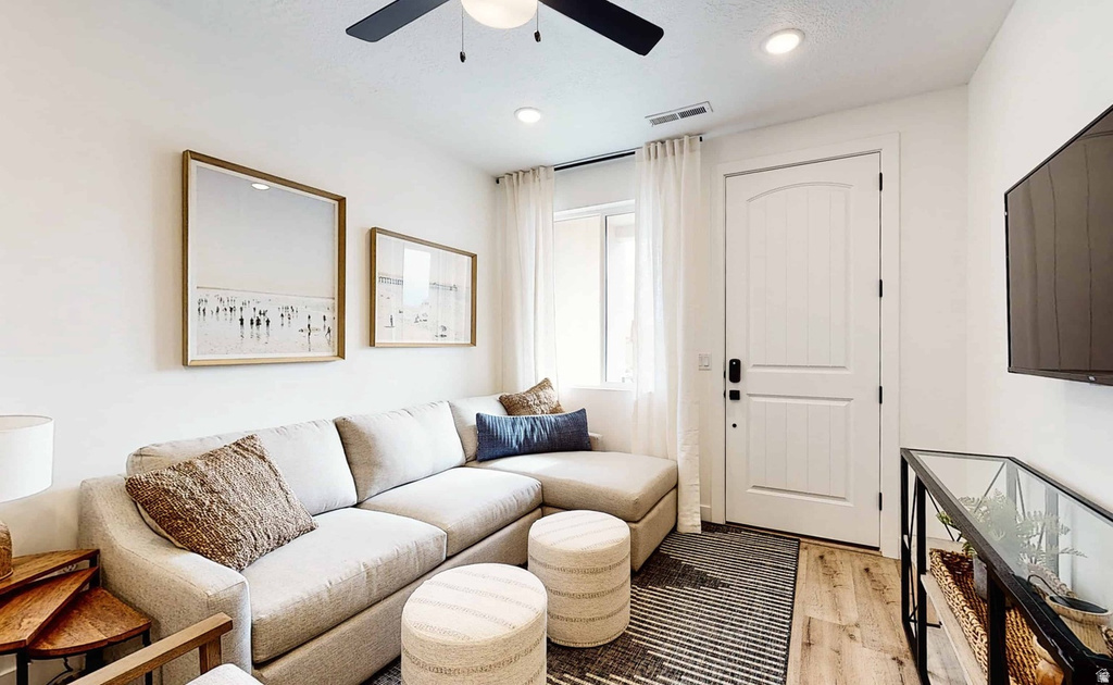 710 W AKOYA PEARL ST photo 2