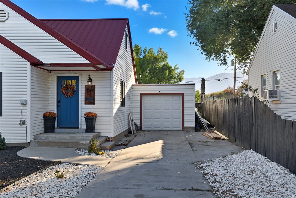 524 N 100 E photo 2