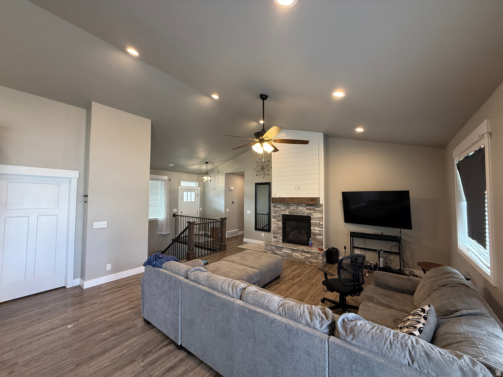 1145 N 2650 W photo 3