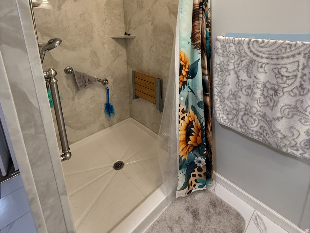 82 N 3880 W photo 4