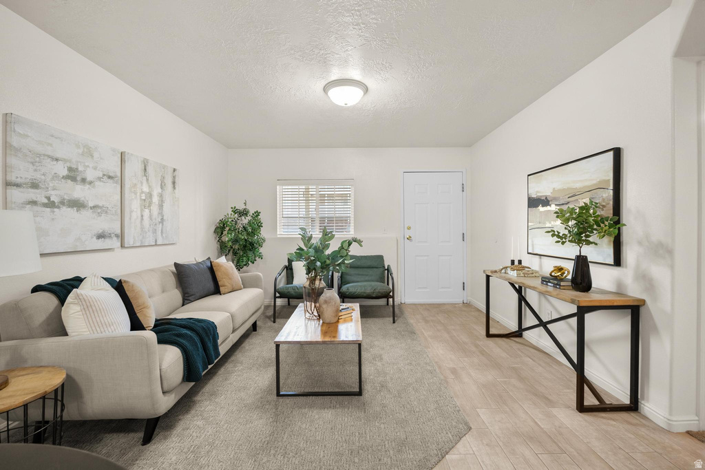 1209 W 160 N photo 4