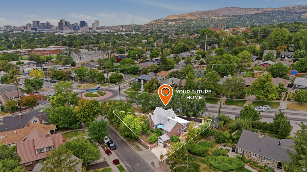 1115 E GILMER DR photo 3