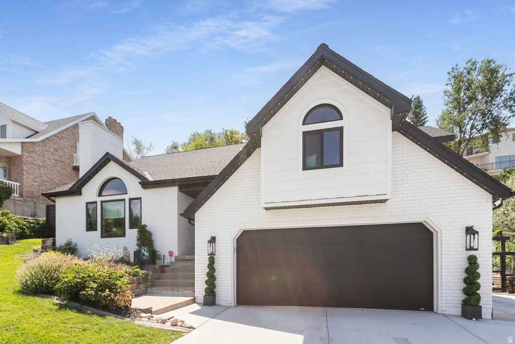 660 E VALLEY VIEW CIR photo 2