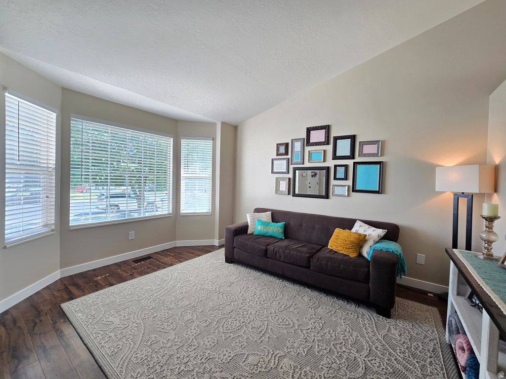 238 W 1475 N photo 3