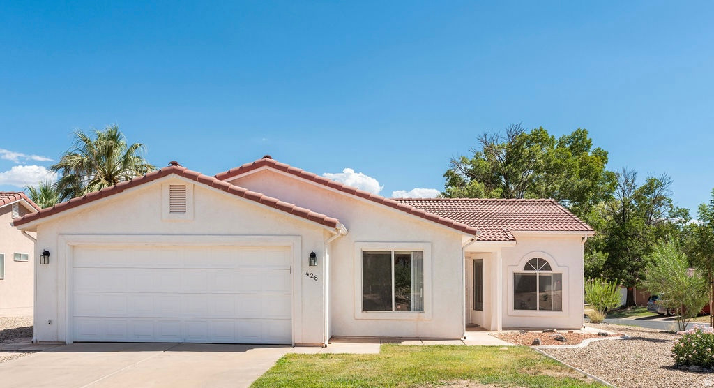 428 E MAJESTIC DR, Ivins