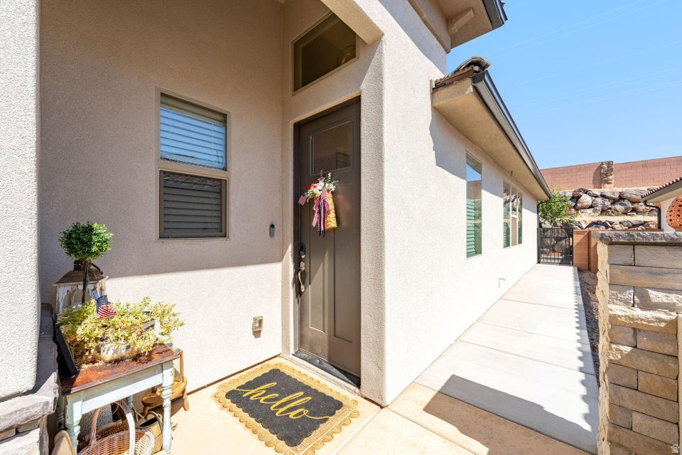 158 W CAMINO BORDE photo 4