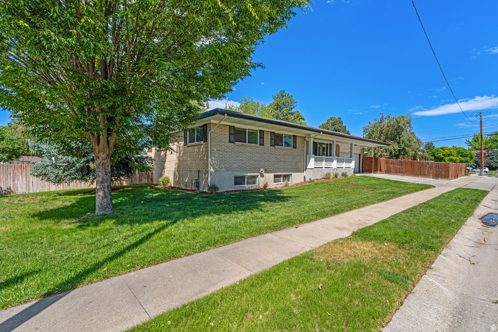 4928 S 1645 E photo 2