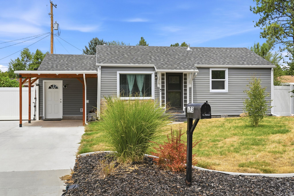 173 N TALBOT DR photo 2