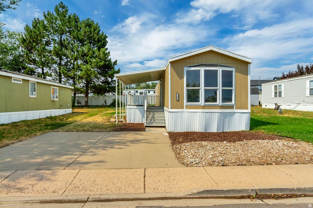 2500 N FORT LN photo 2