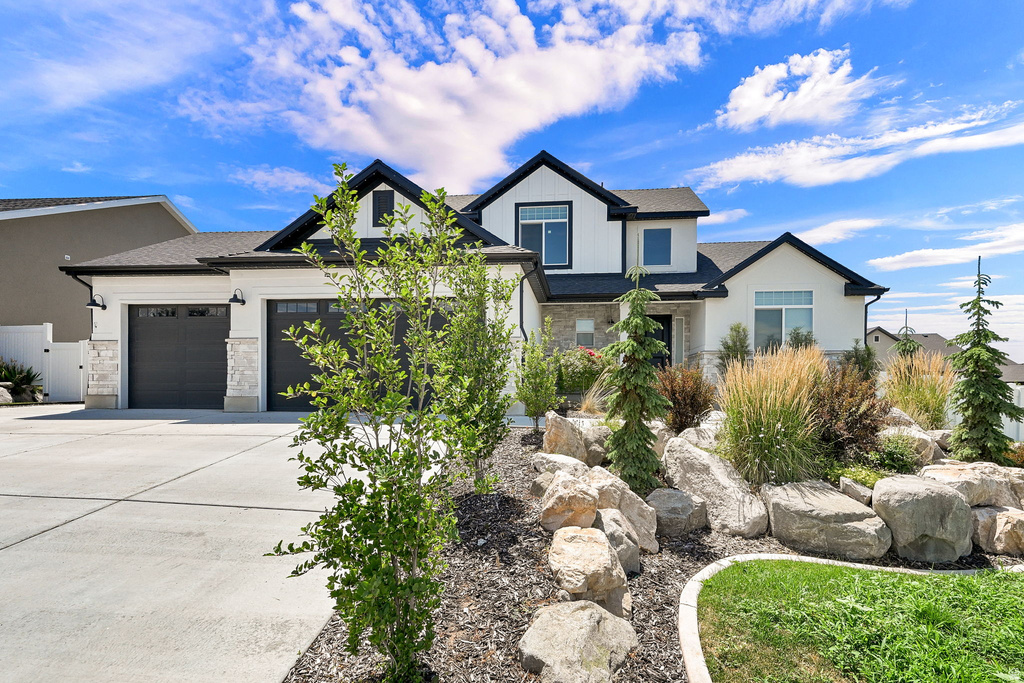 1568 E CHERRY LN photo 3