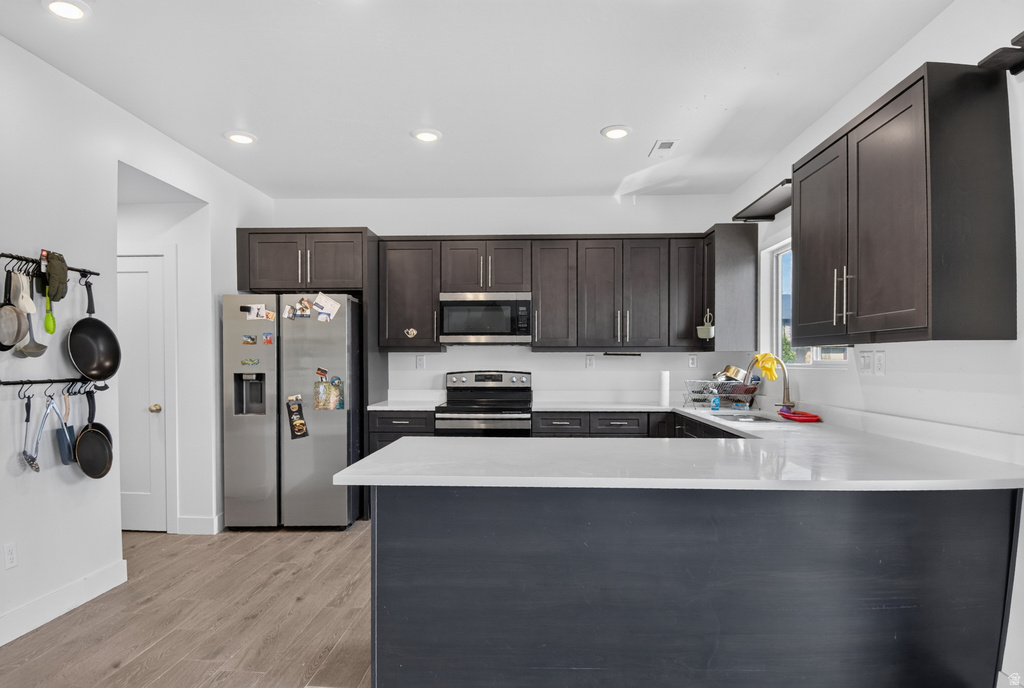 149 W AUTUMN LN photo 3