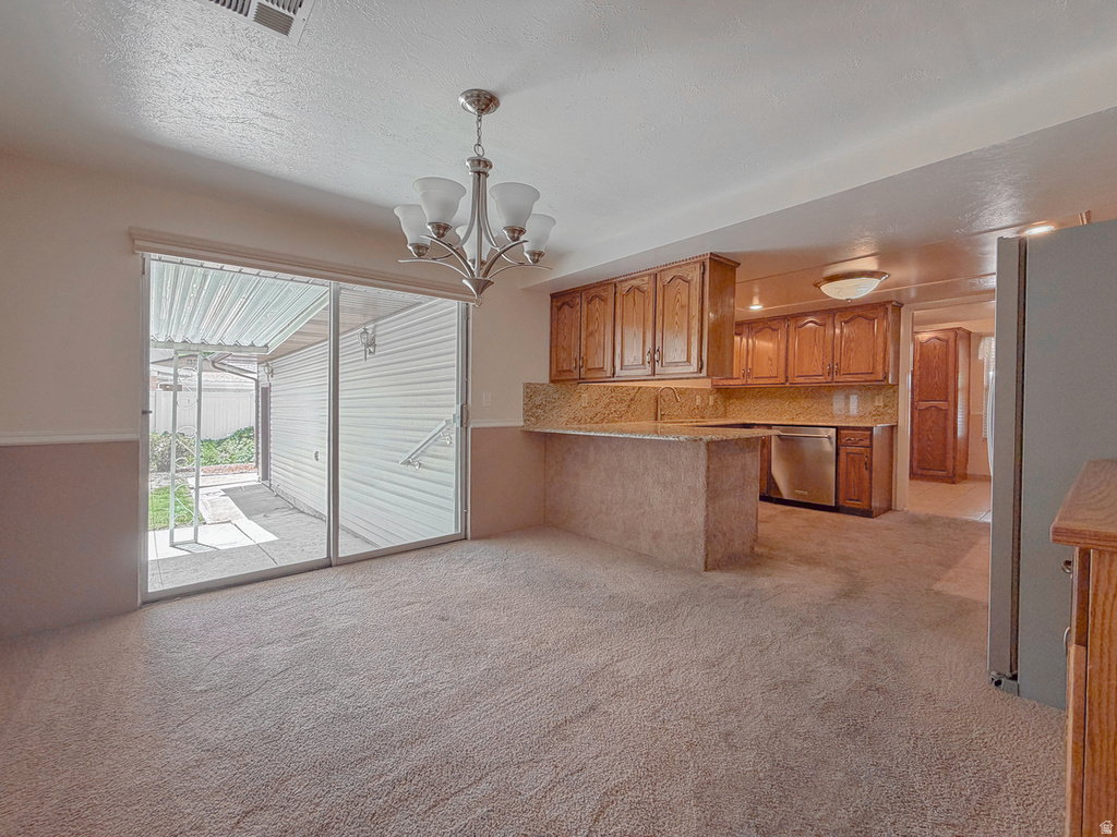 455 CIRCLEWAY DR photo 5