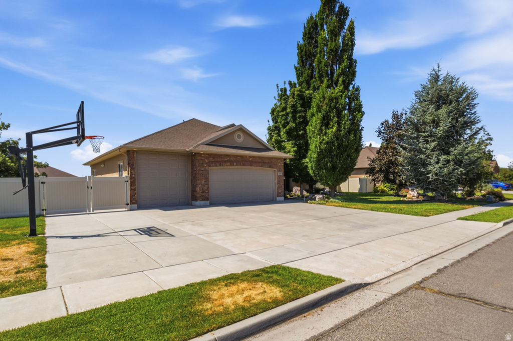 2513 W 775 N photo 3
