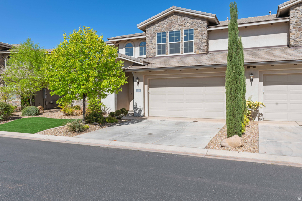 1159 N CASITAS HILL LOOP photo 2