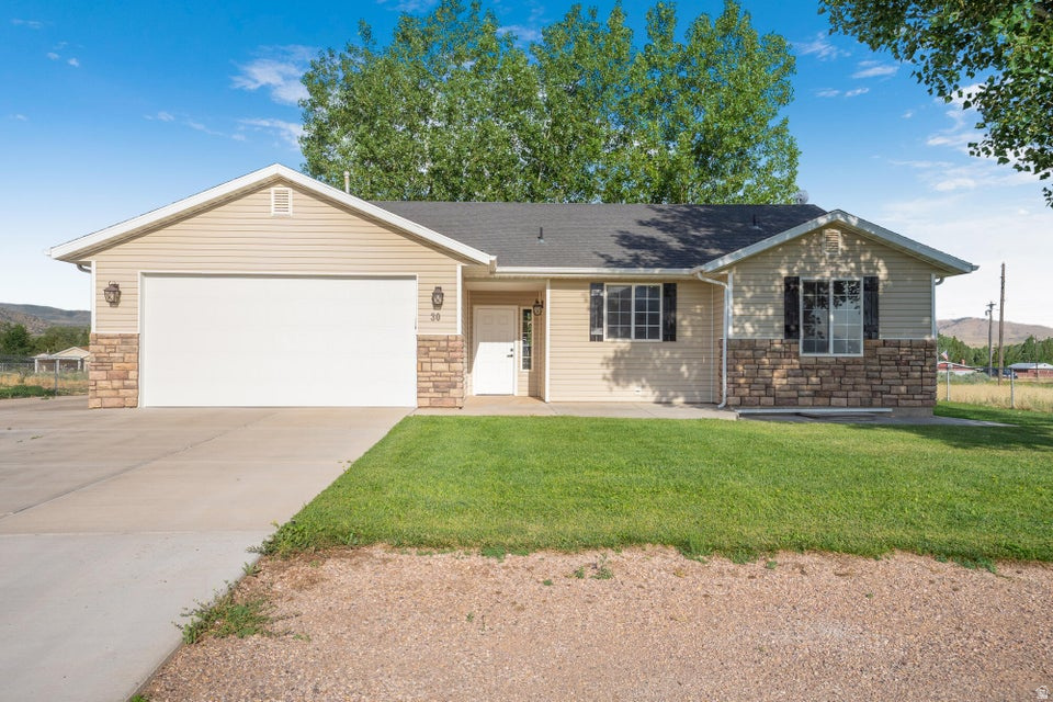 30 S 475 E photo 5