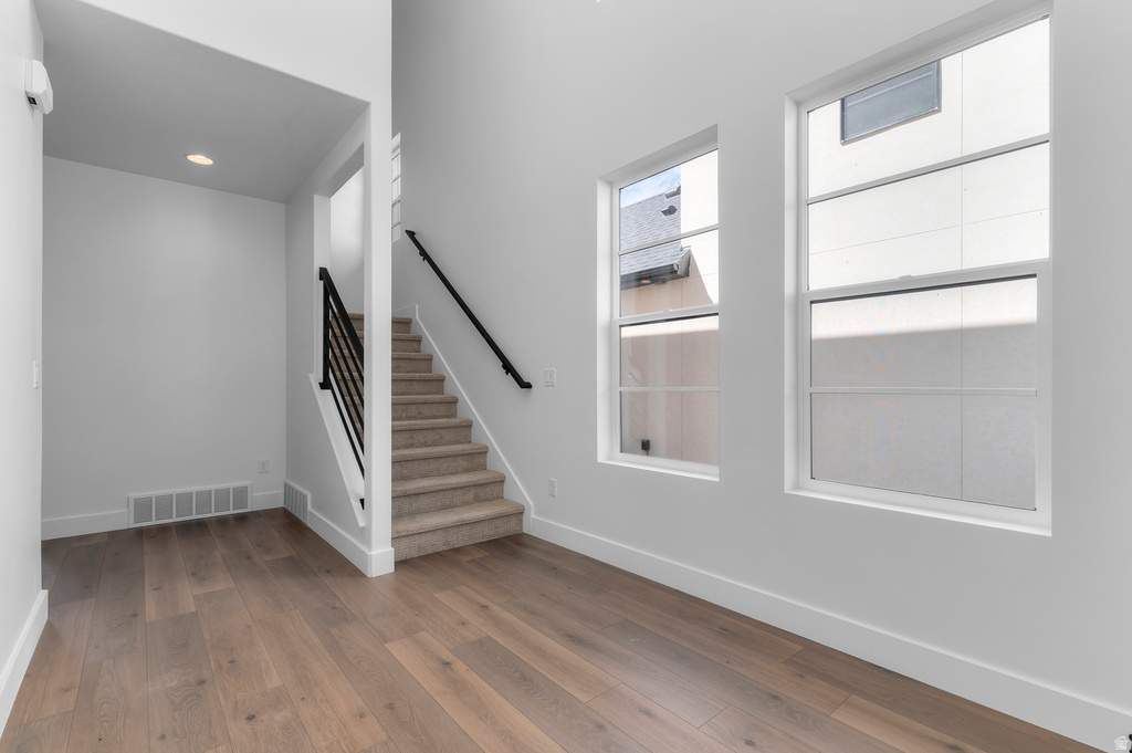 1537 N 3200 W photo 4