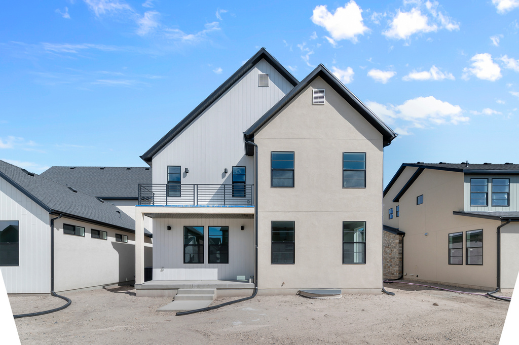 1537 N 3200 W photo 3