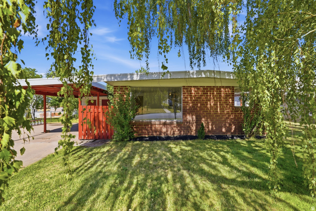 785 SIMORON DR photo 2
