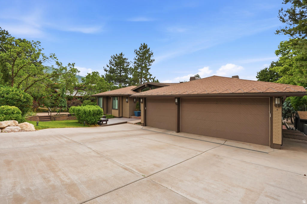 6313 BYBEE DR photo 4