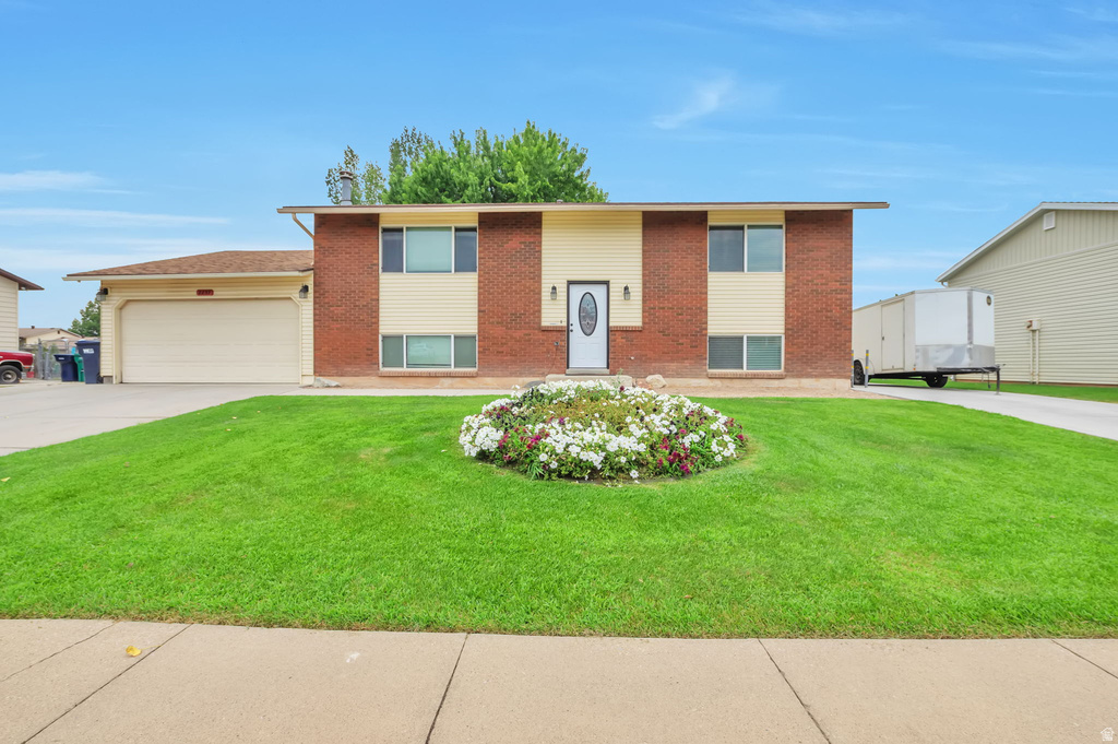 2257 N 700 W, Harrisville