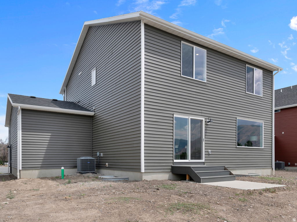 738 W 2840 S photo 5